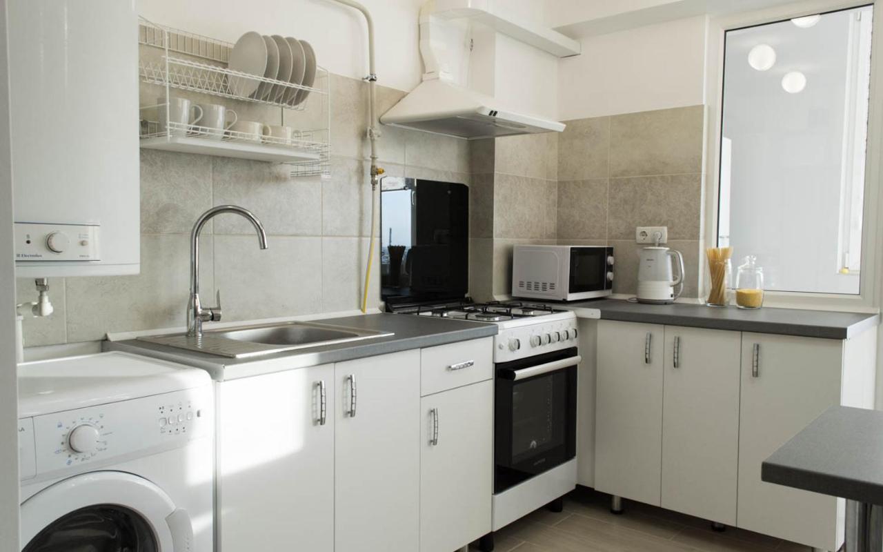 Cozy 2-Room Apartment On Zhvanetsky Boulevard Odessa Dış mekan fotoğraf