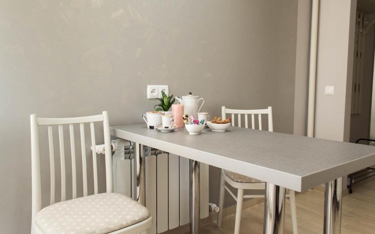 Cozy 2-Room Apartment On Zhvanetsky Boulevard Odessa Dış mekan fotoğraf